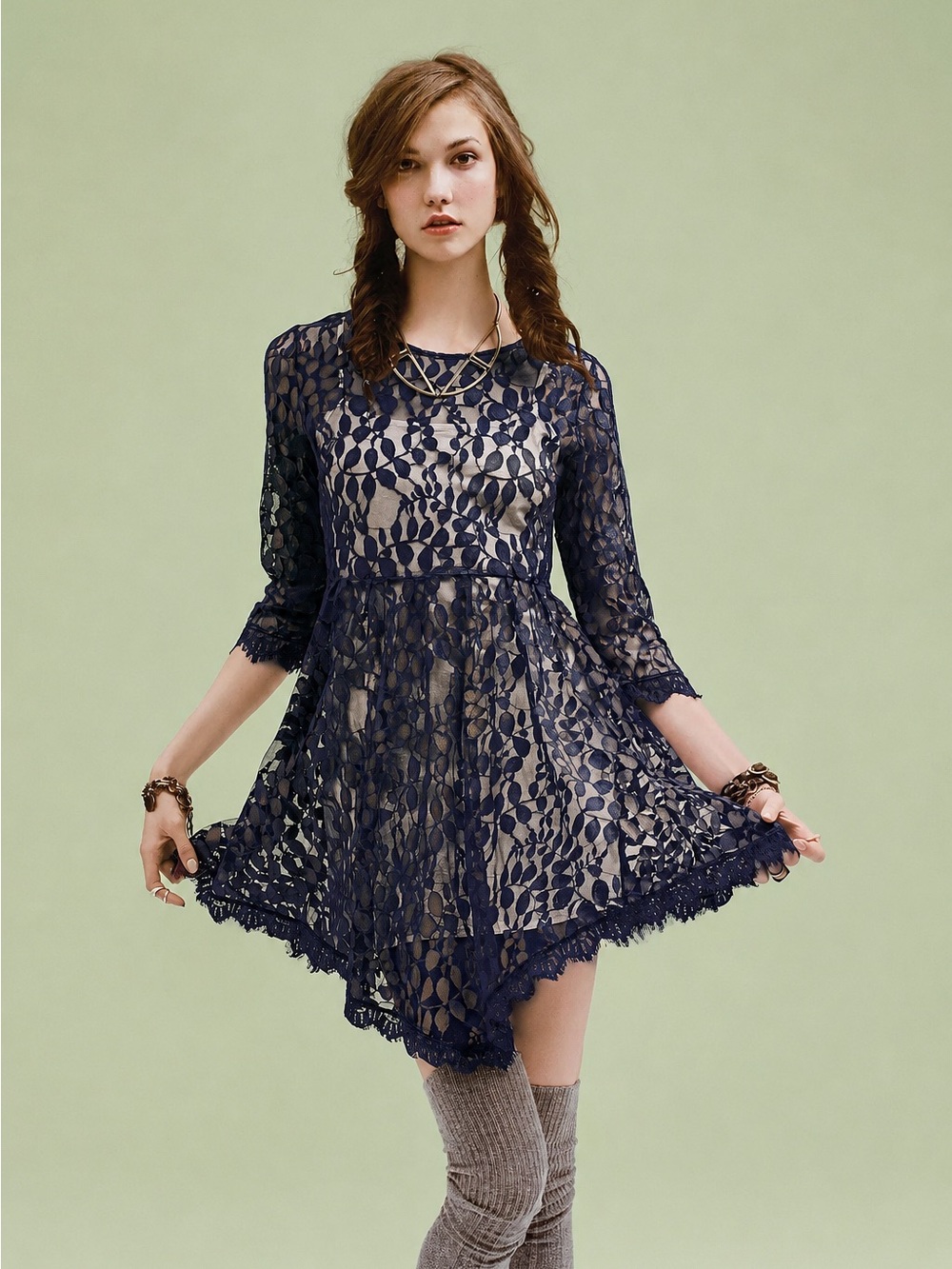 Free People Navy Lace Mini Dress with Nude Lining size 2 XS party feminine